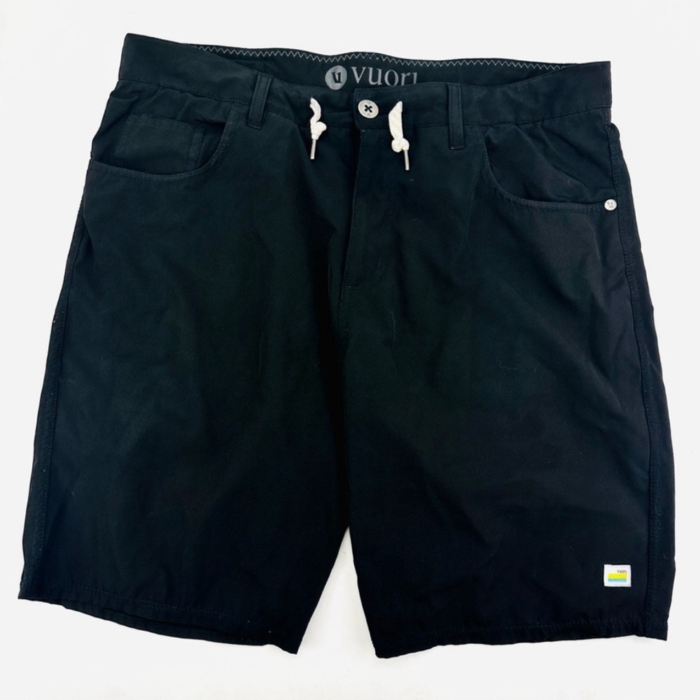 Vuori Chino Flat Front Button Zipper Fly Drawstring Pockets Hybrid Shorts Black